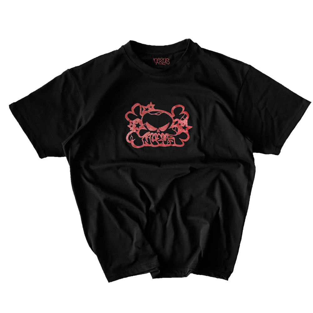 skull tee